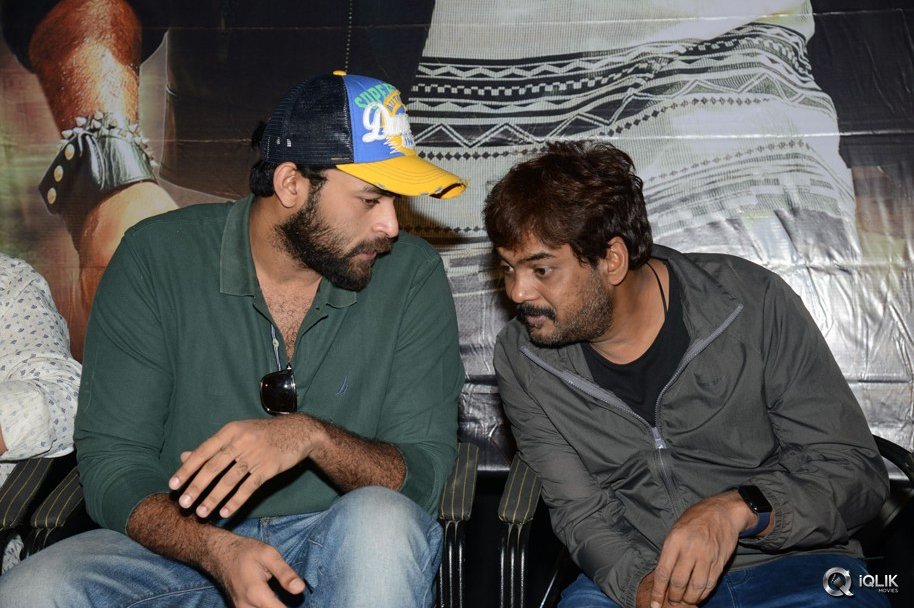 Loafer-Movie-Success-Meet